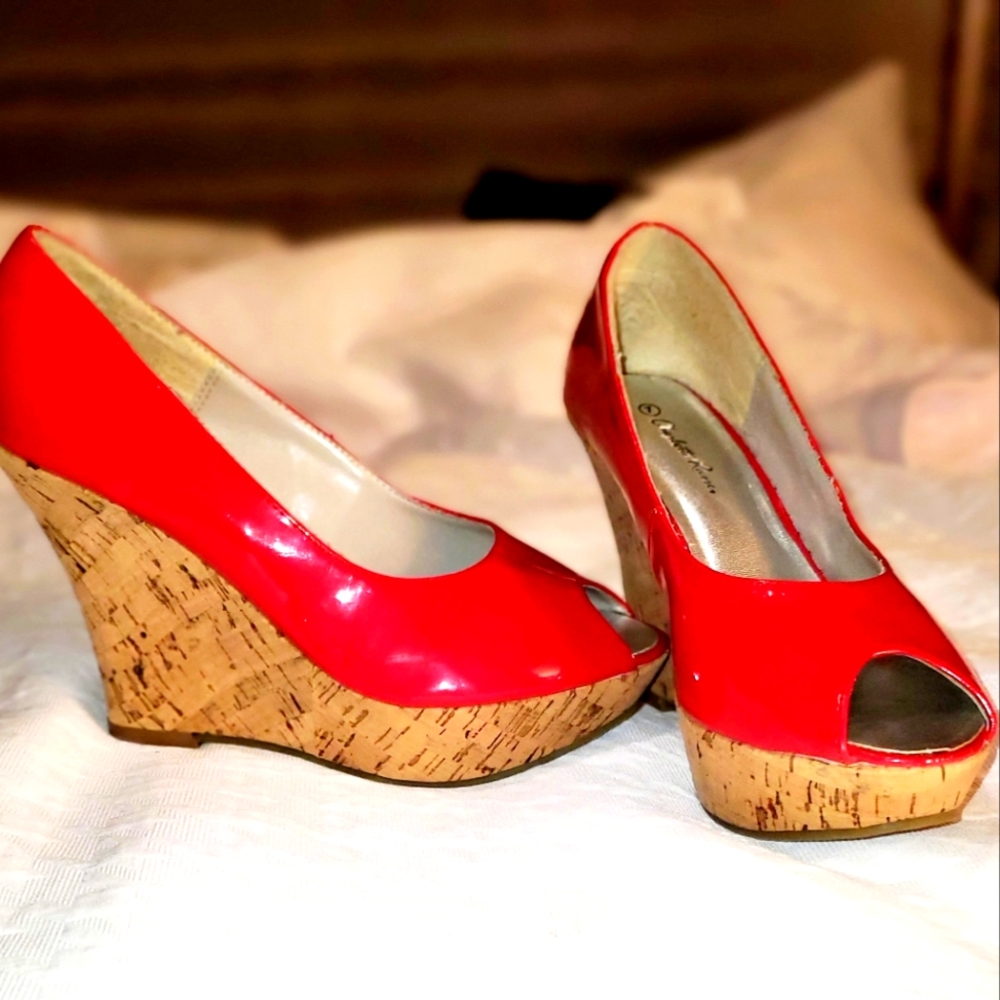 Charlotte Russe wedge